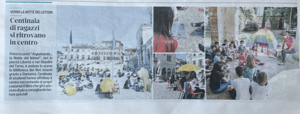 Centinaia di ragazzi si trovano in centro